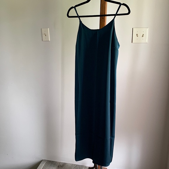 SPIEZ soft 100% polyester teal dress. - Picture 1 of 2